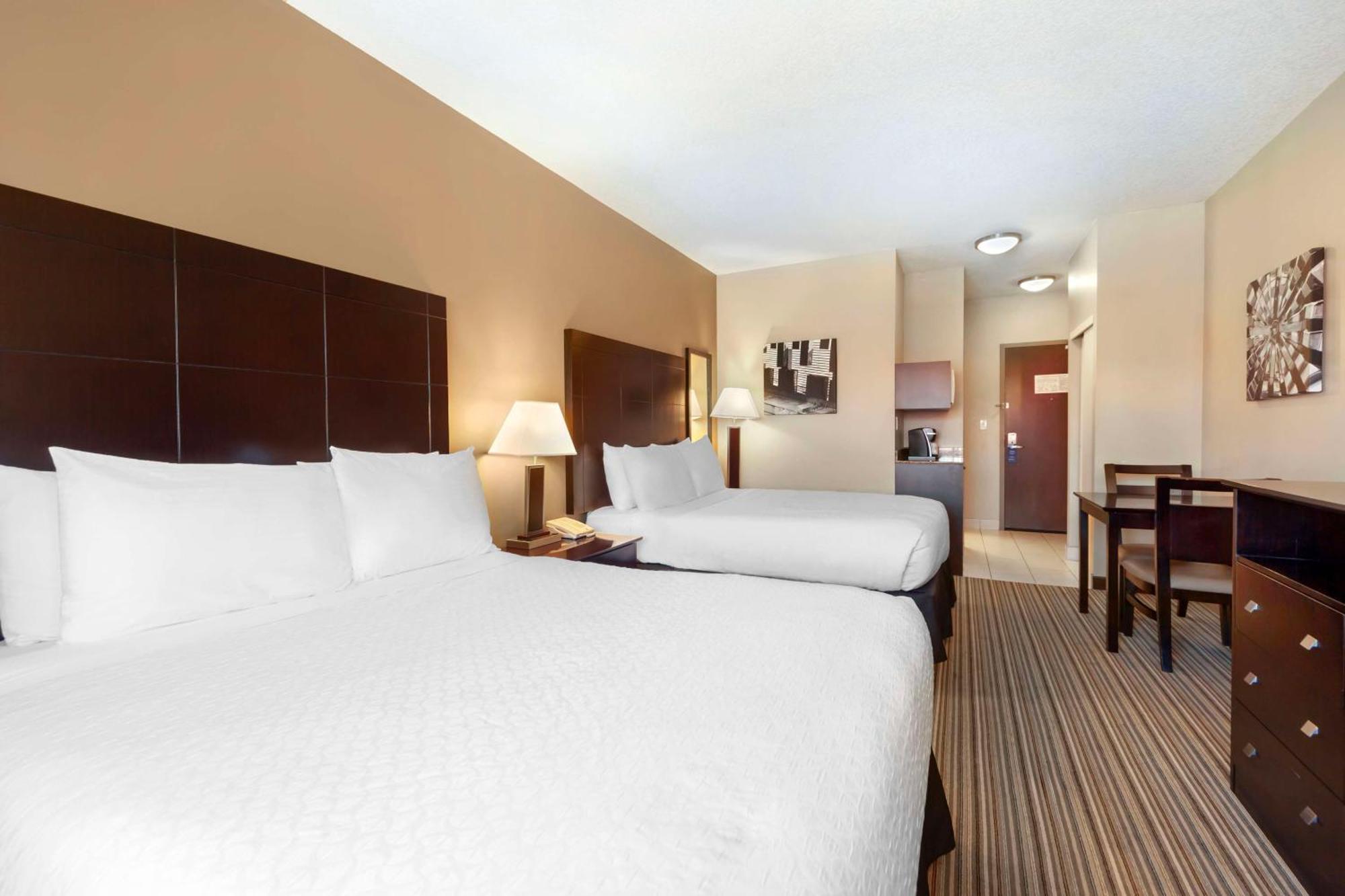 Best Western Plus Peace River Hotel & Suites Zewnętrze zdjęcie