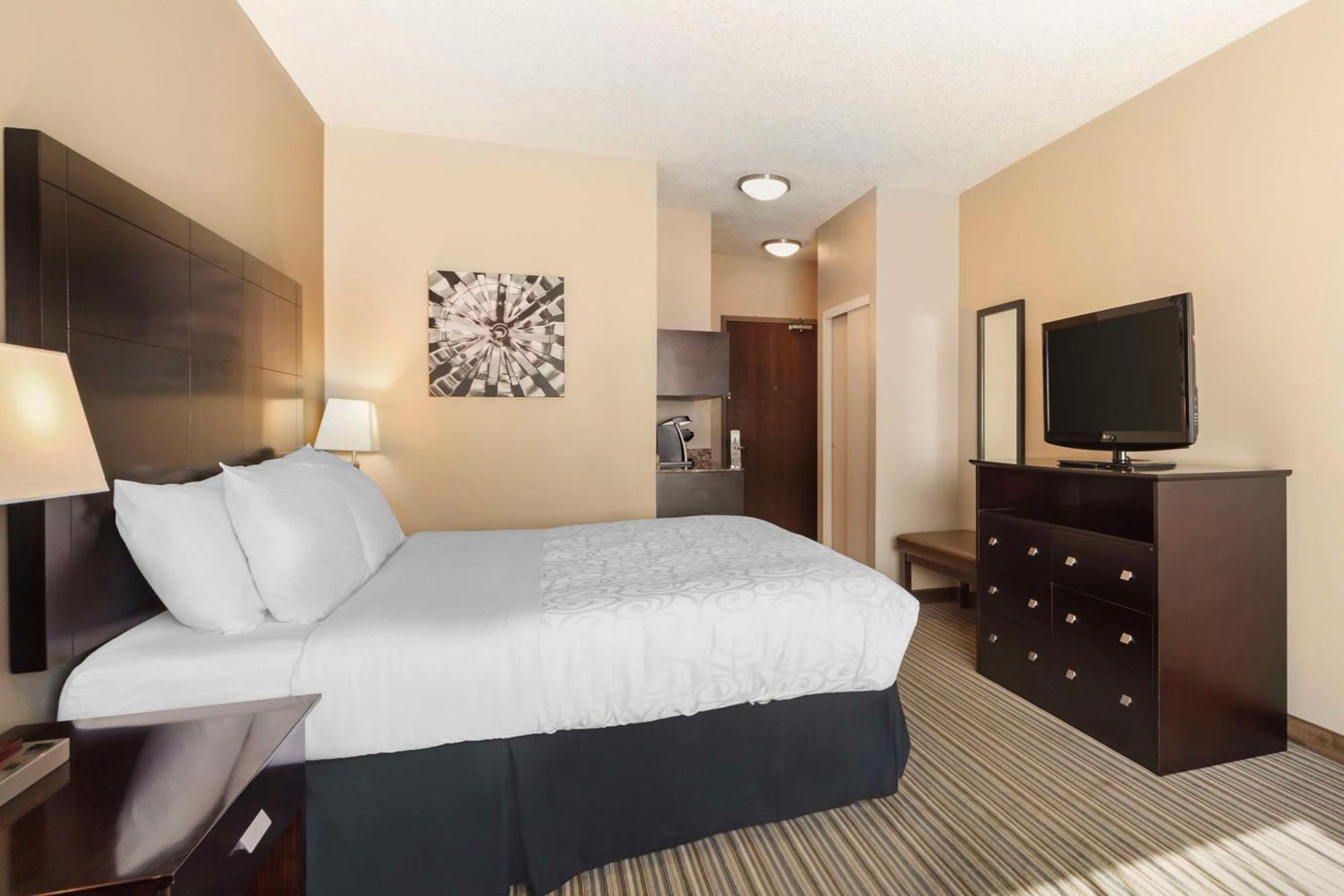 Best Western Plus Peace River Hotel & Suites Zewnętrze zdjęcie