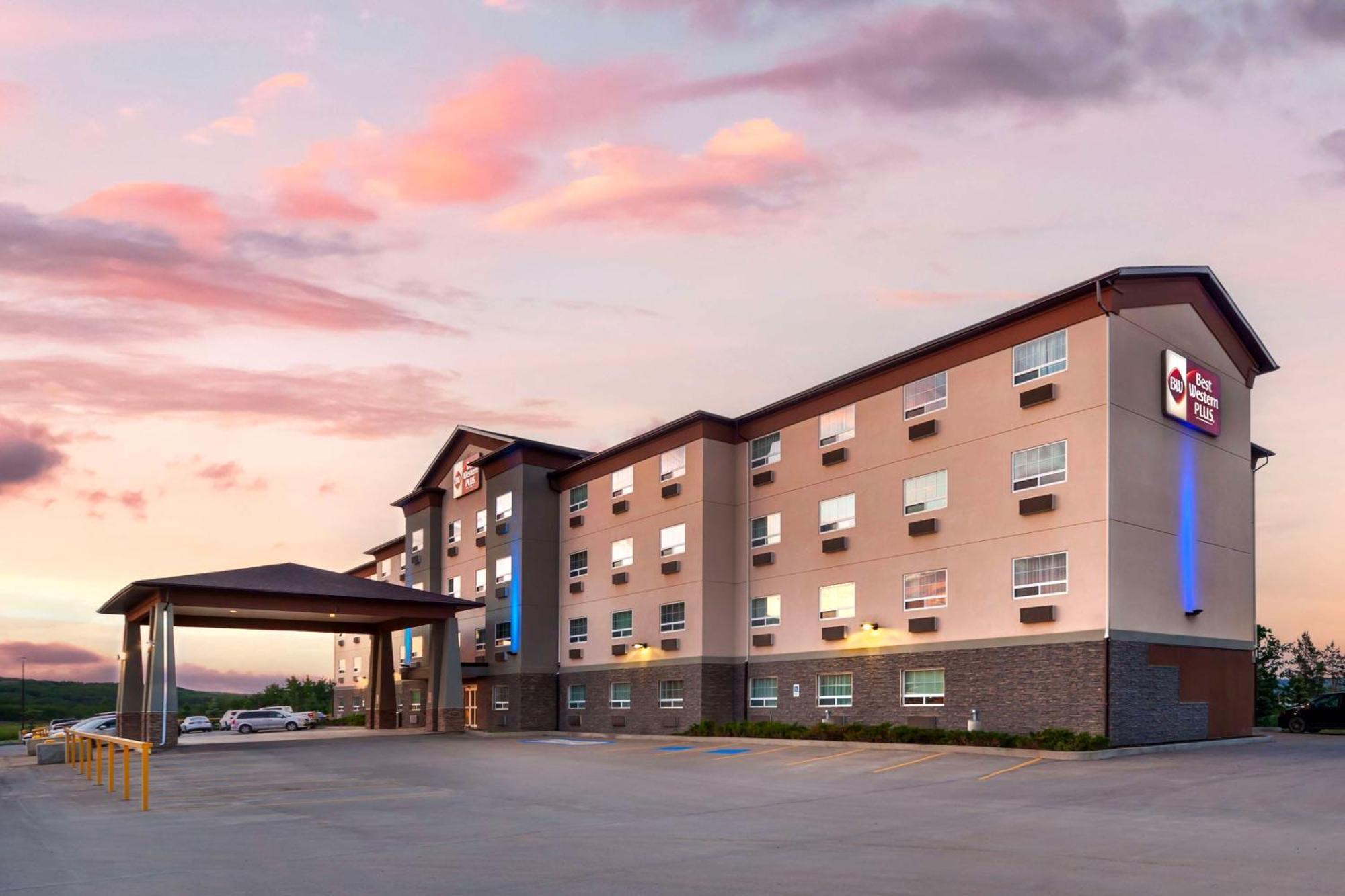 Best Western Plus Peace River Hotel & Suites Zewnętrze zdjęcie