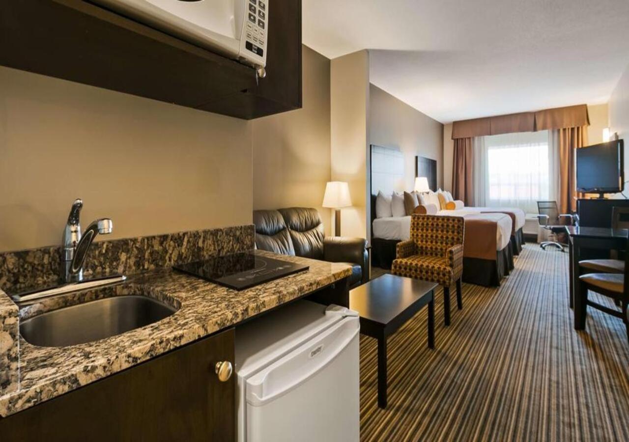 Best Western Plus Peace River Hotel & Suites Zewnętrze zdjęcie