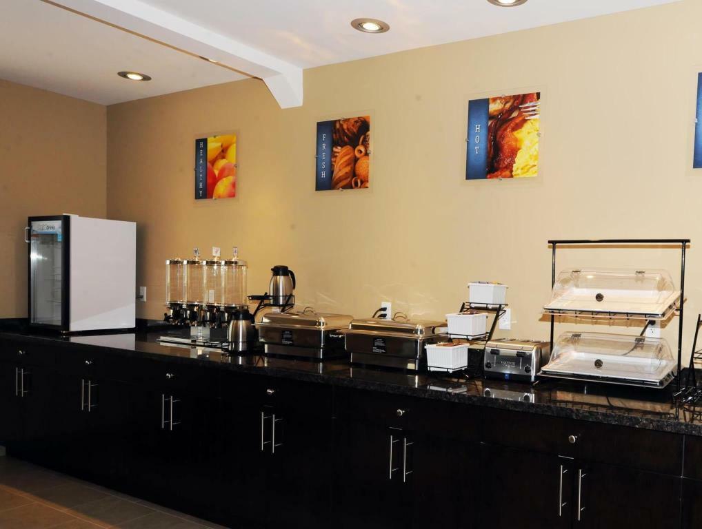 Best Western Plus Peace River Hotel & Suites Zewnętrze zdjęcie